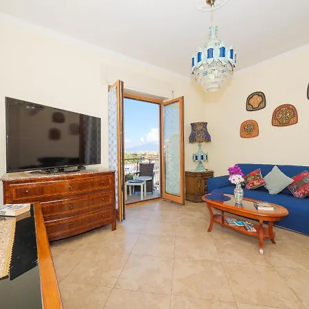 Aranci 67 - Centre And Vesuvius View * סורנטו