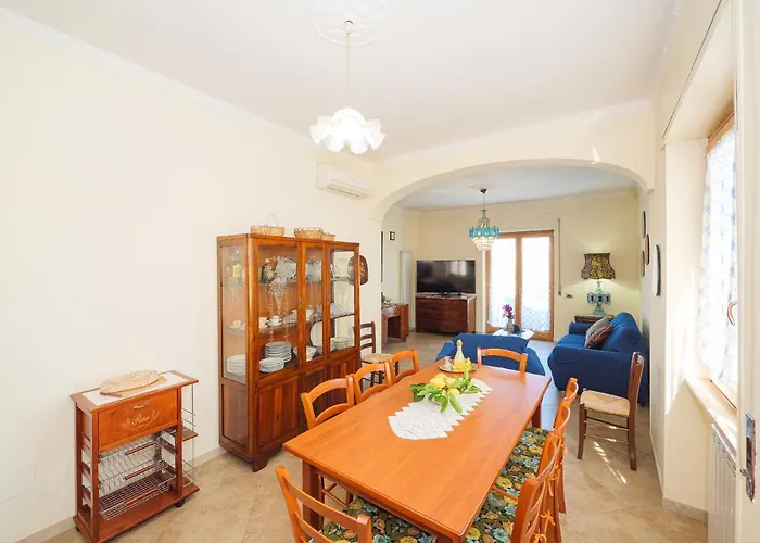 Lägenhet Aranci 67- Up Station & Vesuvius View